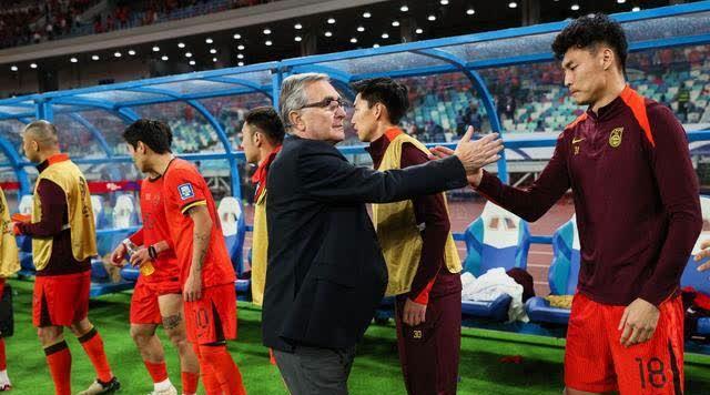 关于本周末足球盛事大揭晓，球迷翘首期待的信息