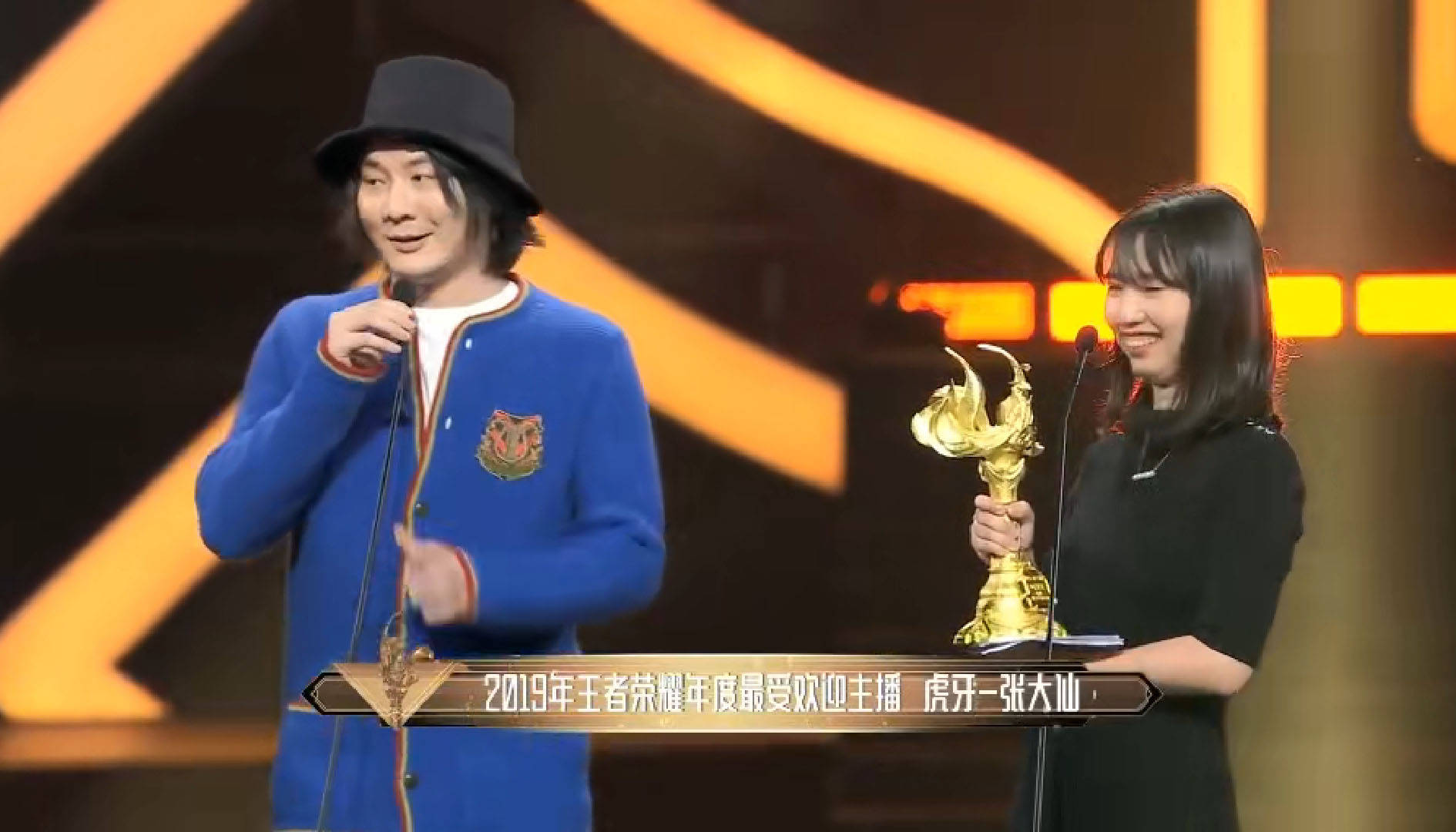 包含穗情终于：世界级豪强同场较技的词条