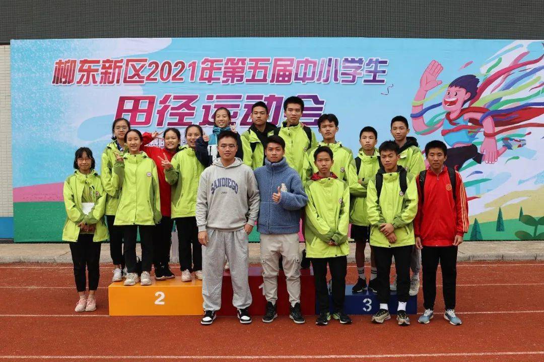 东上欧代表队获得佳绩，实力卓越的简单介绍